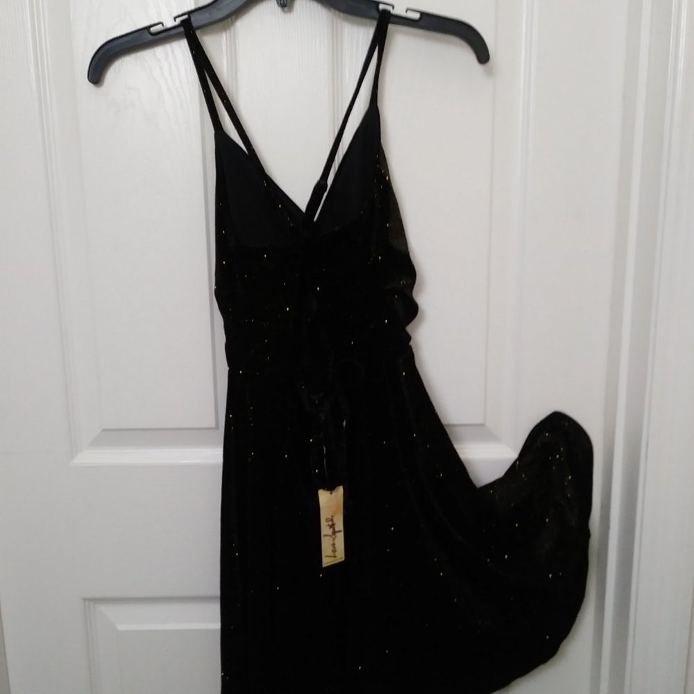 Juniors Black Shimmery Velvet Lace-Up Back Skater Dress - Picture 12 of 12